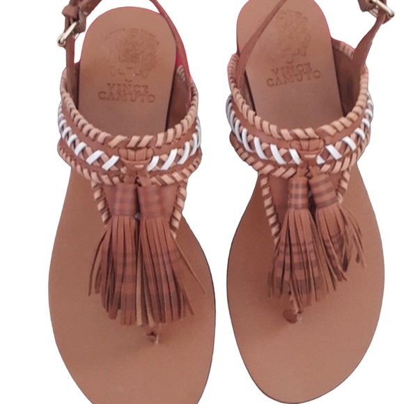 NIB Vince Camuto Sandals size 6 Final Reduction ✂️✂️ - Picture 1 of 9